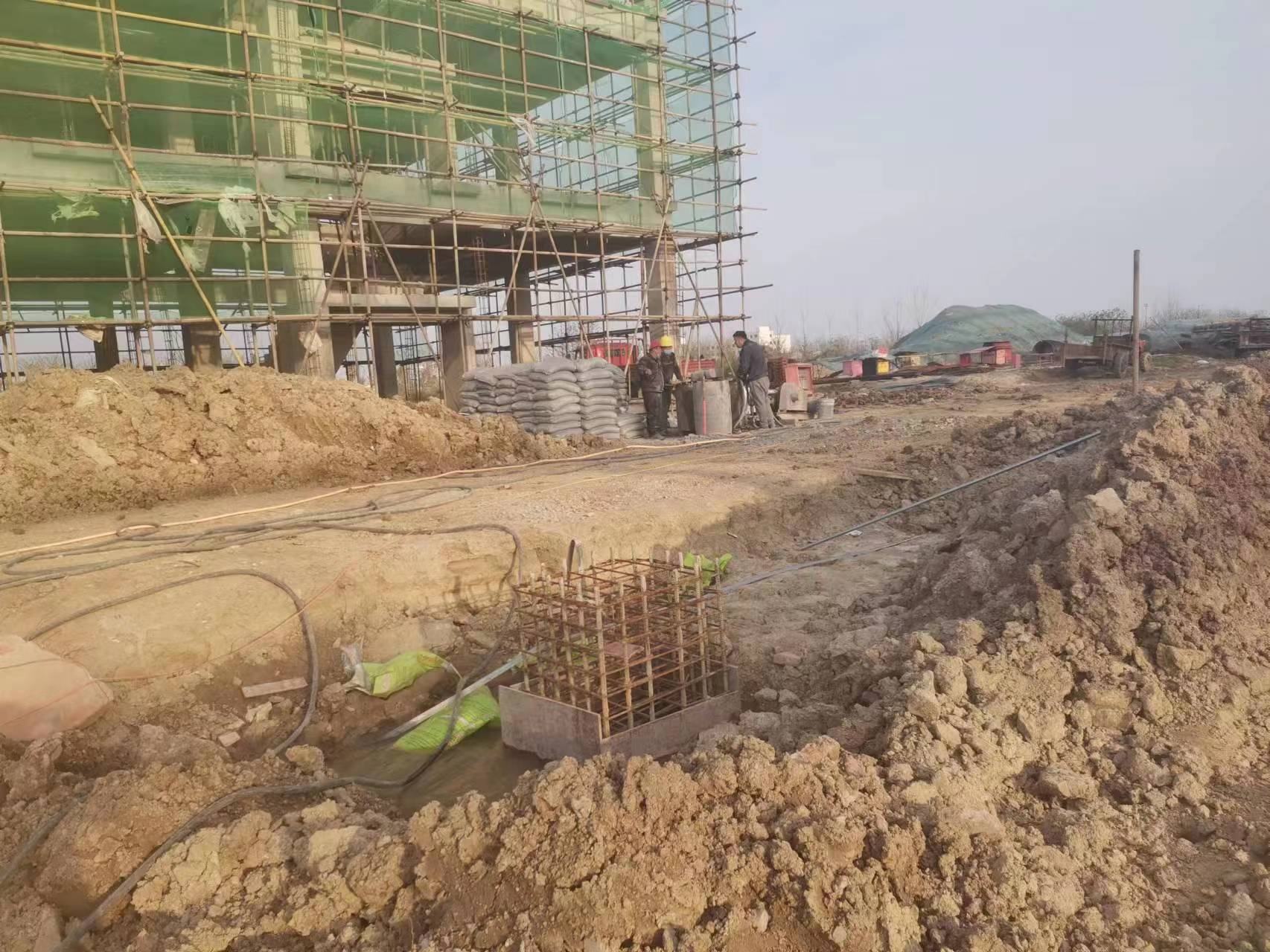 仓山当桥梁出现裂缝的时候应该及时加固修补